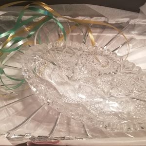 2 Glass decorative pieces